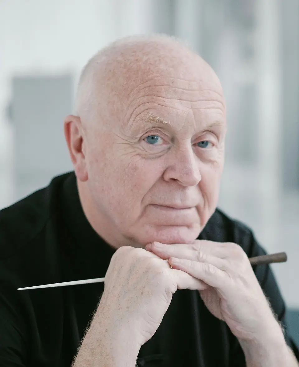 Portraitfoto von Peter Stark  