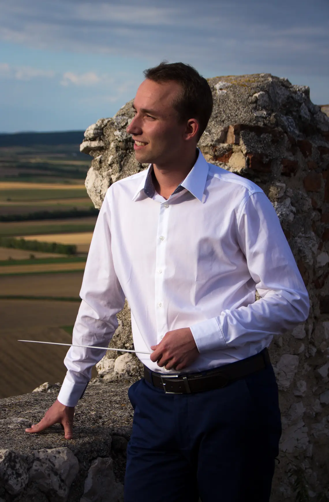 Portraitfoto von Dirigent Daniel Muck  