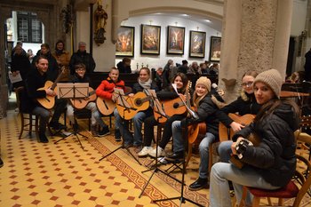 Weihnachtliche Stimmung beim Waidhofner Advent