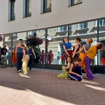 Gelungener Auftritt der Jugendtanzcompagnie NÖ Step by STP am Linzerstraßenfest!