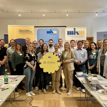 FORUM:LEITENDE Akademie hat gestartet!!