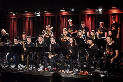 Jugendjazzorchester NÖ spielt Jakob Kammerer