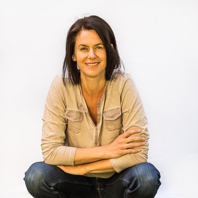 Verena Unterguggenberger ©ICH und DU Verlag Verena Unterguggenberger eU GANZ in der Musik® – Eine Sichtweise
