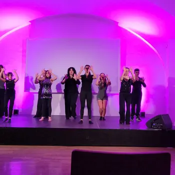 Großartige Abschlussshow der Musicalakademien Horn!