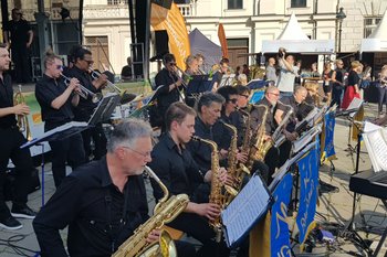 MF-Big Band beim Donauraumtag in Wien