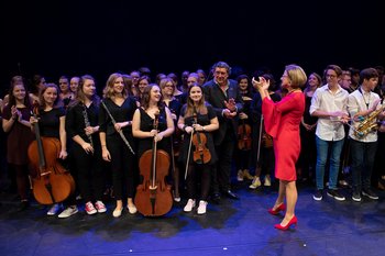 Landesfeiertag: Junge Musikschülerinnen und -schüler begeisterten im Festspielhaus