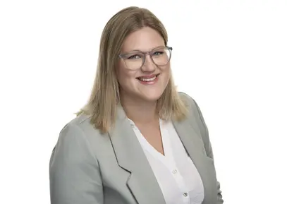 Foto von Frau Lisa Maierhofer - Assistentin der operativen Geschäftsführung