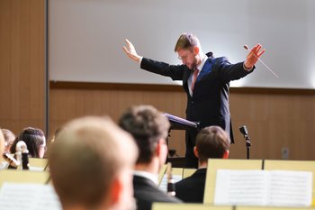 Fulminanter Start ins Jahr 2025 mit der Jungen Bläserphilharmonie Niederösterreich